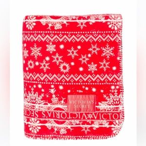 NIB VS PINK  FLEEC BLANKET